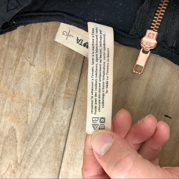 Bethany Mota black cropped laser cut sleeveless top wms sz large - Picture 8 of 10